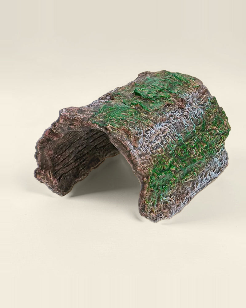Resin bark hide, size L, studio photo