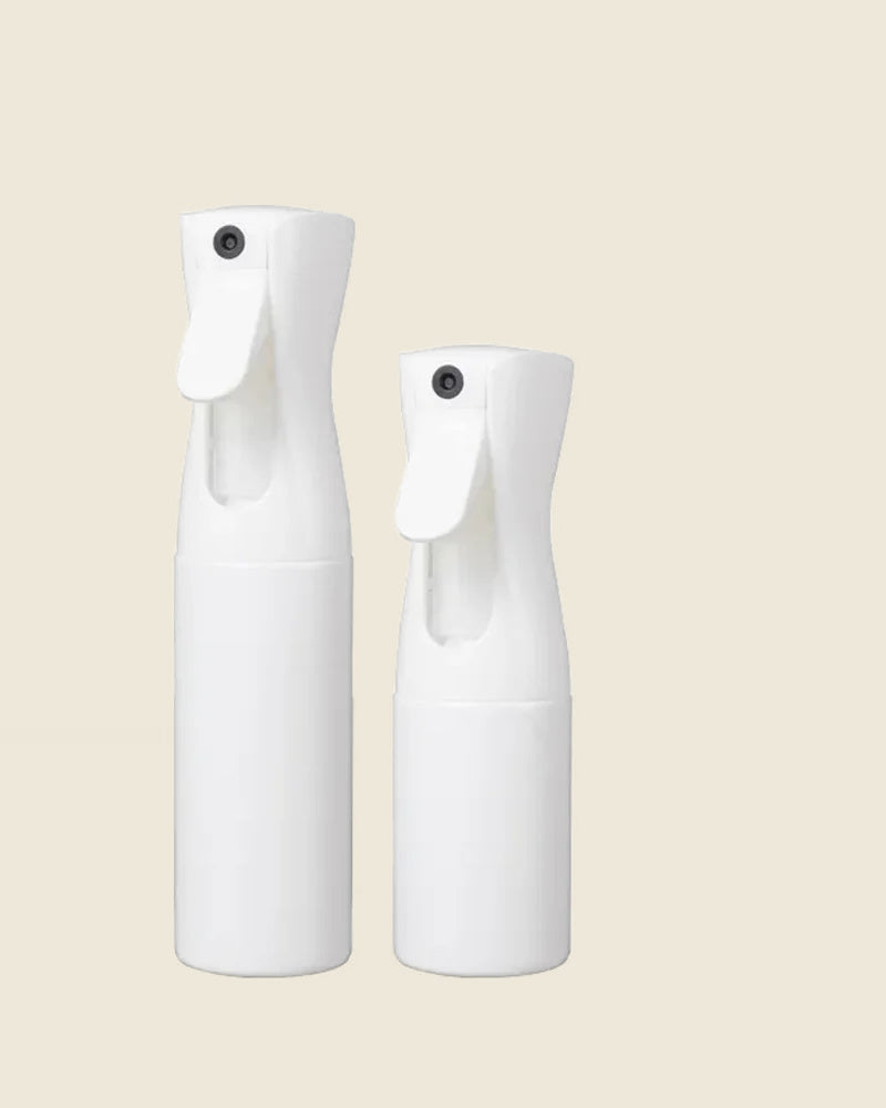 Continuous mist spray bottle in white, 300 ml and 200 ml